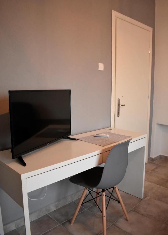 Apartmán Cozy And Modern Komotiní Exteriér fotografie